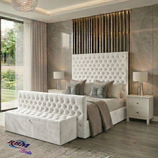Jakarta Chesterfield Bed