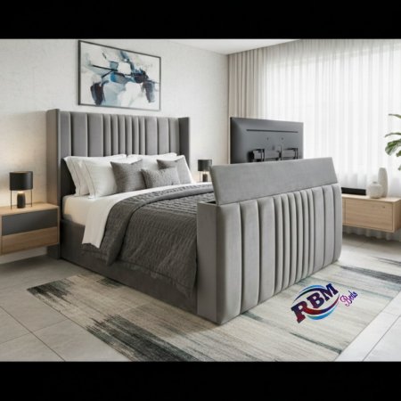 Manhattan wingback TV Beds