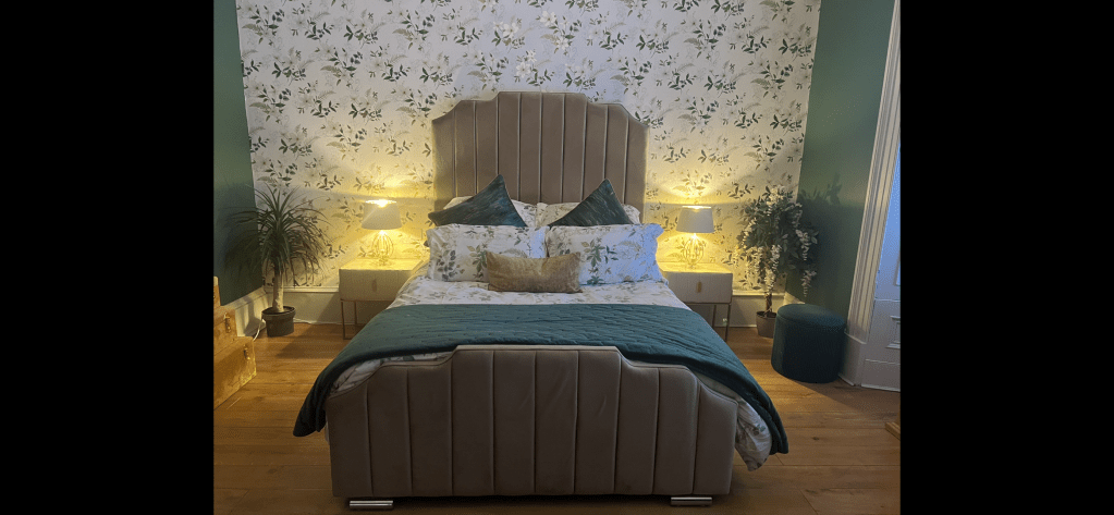 Image #1 from Isobel Webb